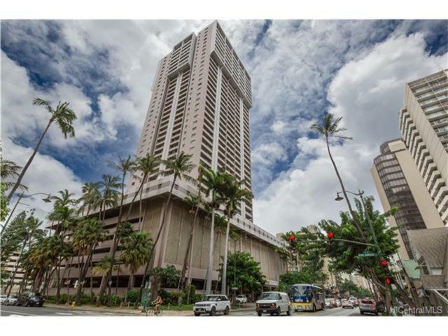 Heart Of Waikiki,1Bdrm,Free Parking, Wifi,No Resort Fees,Youtube,Netflix ! Honolulu Eksteriør bilde