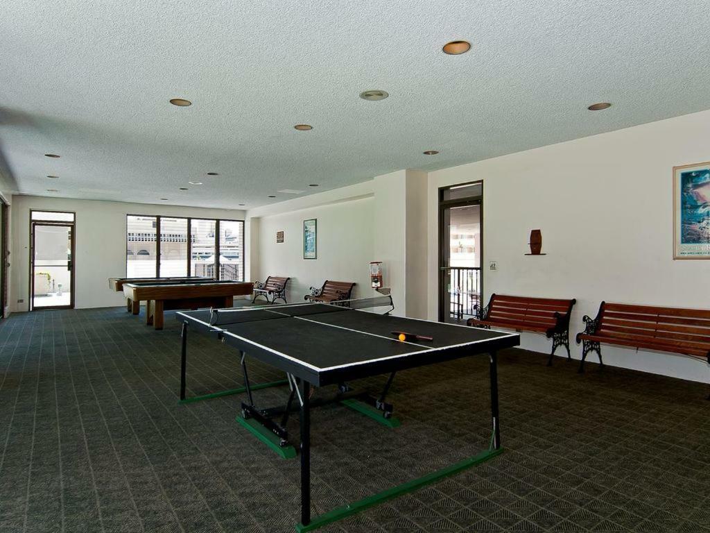 Heart Of Waikiki,1Bdrm,Free Parking, Wifi,No Resort Fees,Youtube,Netflix ! Honolulu Eksteriør bilde